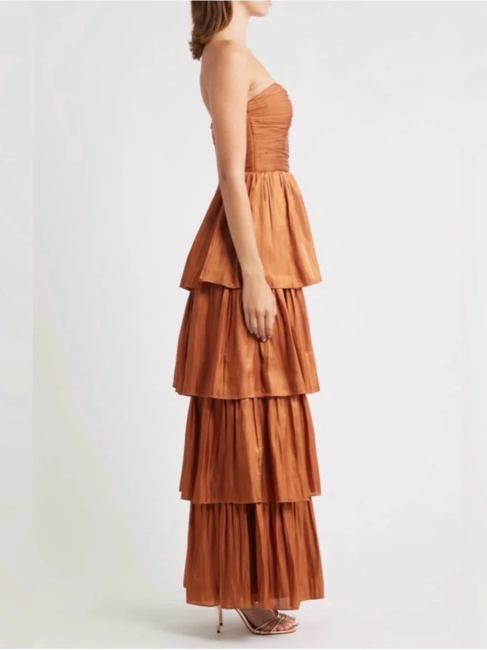 NWT Lulus Bella Strapless Tiered
Gown Sz Small - Picture 3 of 12